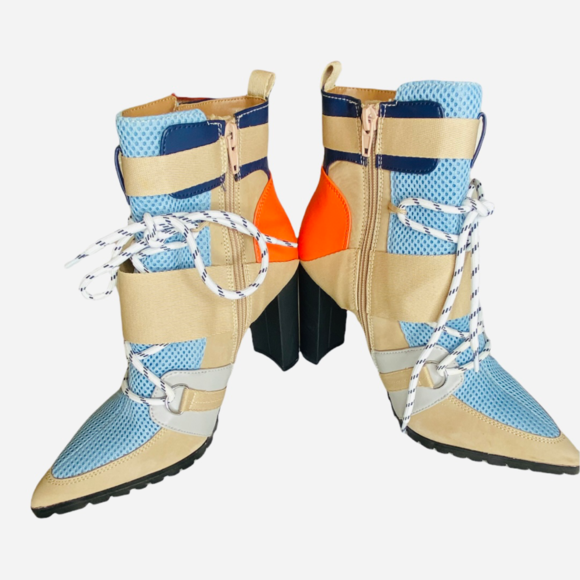 NWOT Steve Madden High Heel Boots - Picture 4 of 5